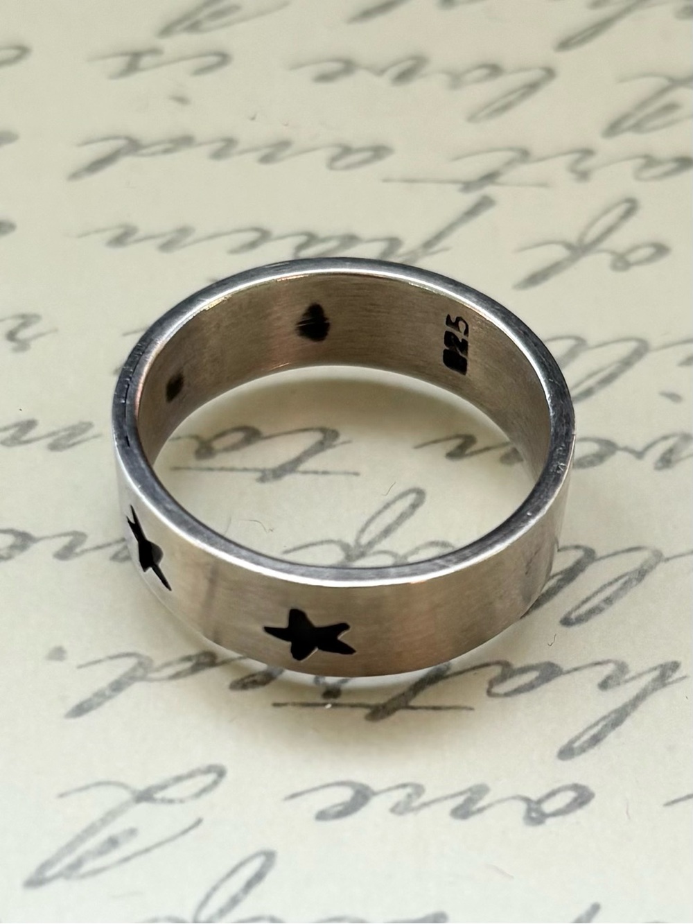 Brushed Sterling Silver Black Star Unisex Band Ring Size 11